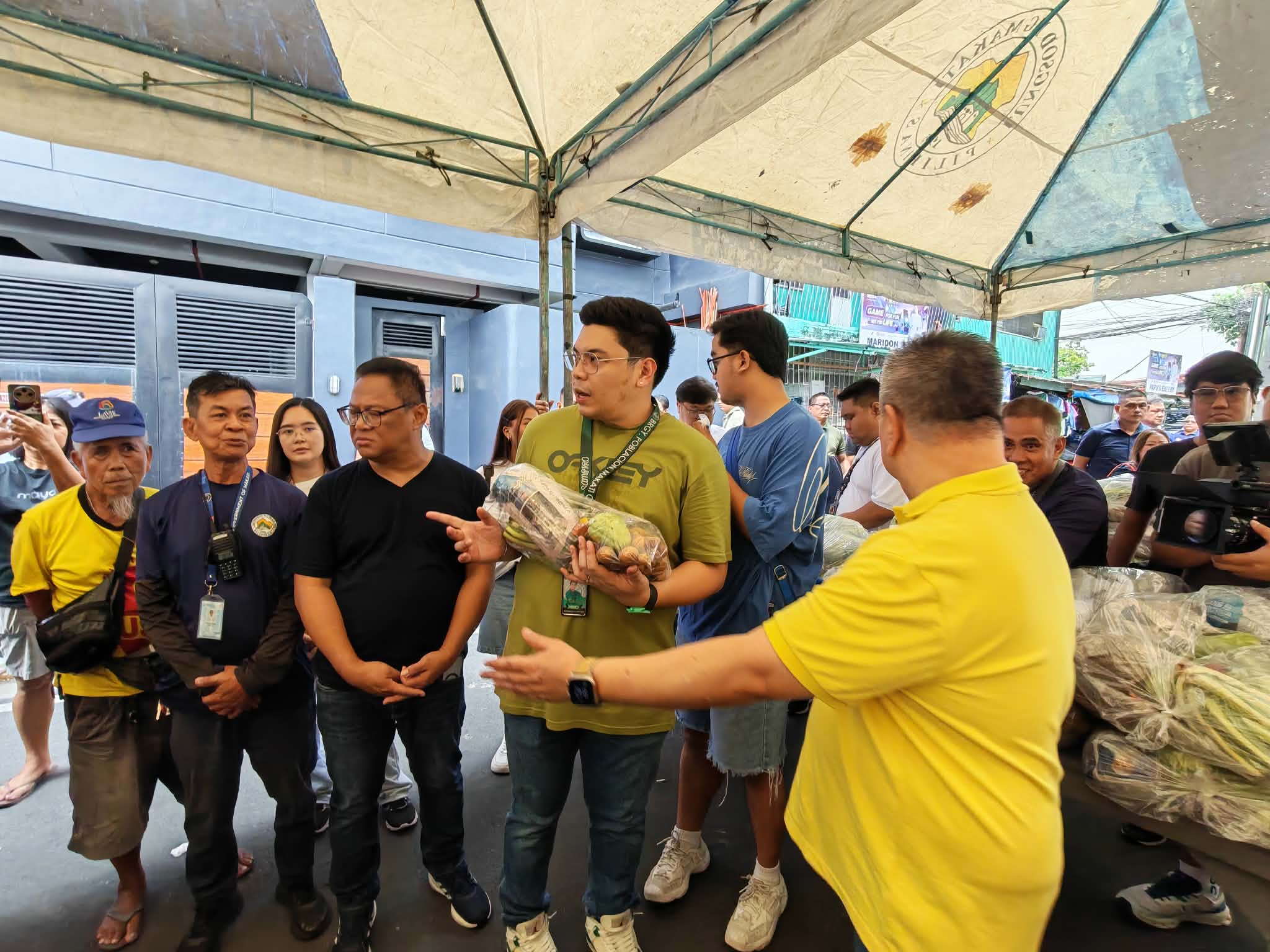 Distribution of Gulay ni Mayora Ate Nancy Binay
