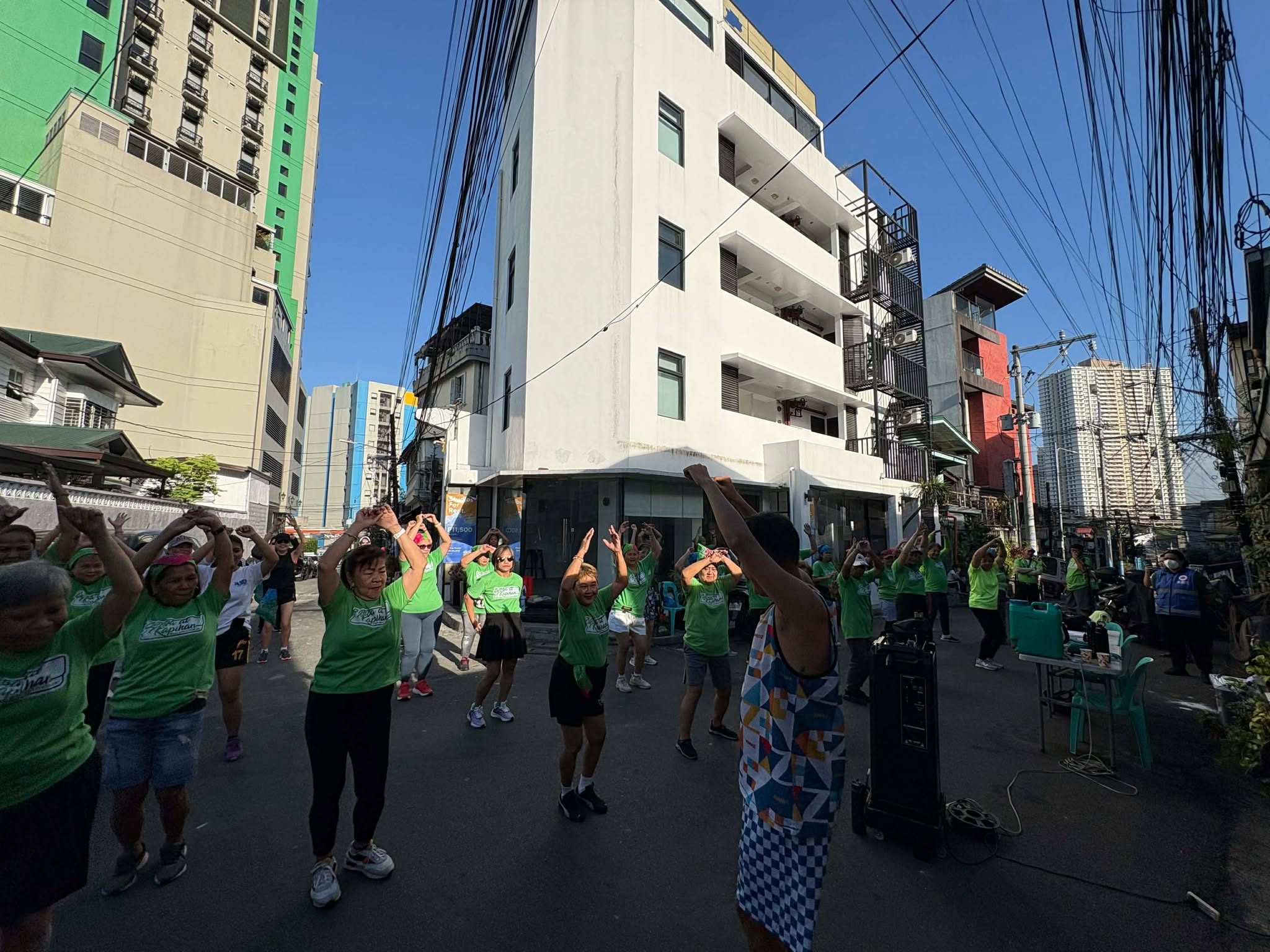 Zumba at Kapihan para sa Poblacion